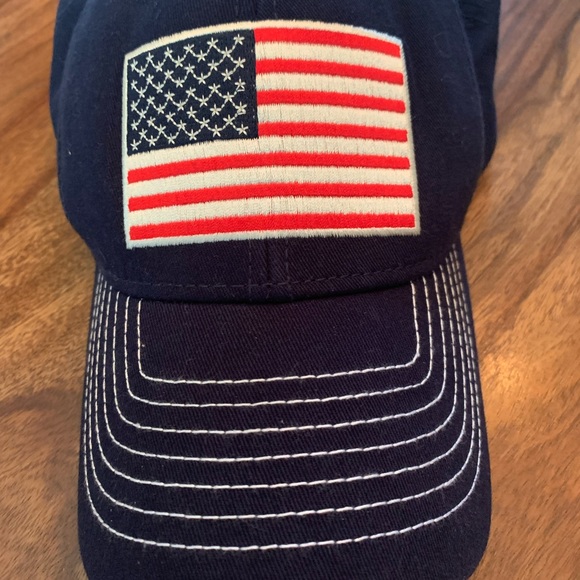Old Navy Other - Old Navy American Flag hat